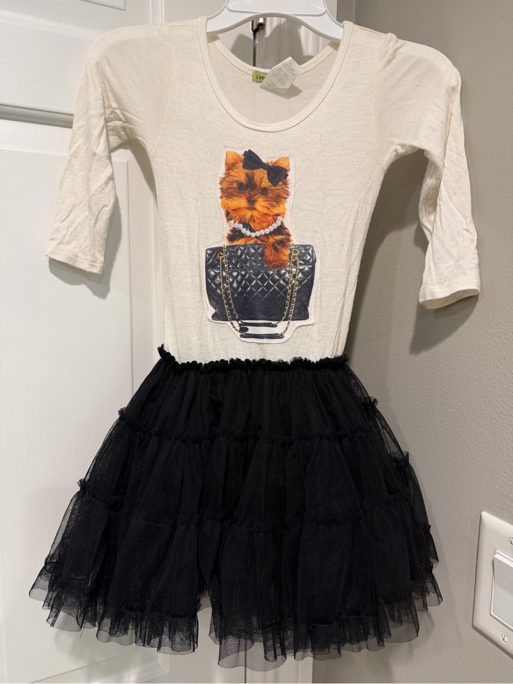 Girls 4T dress: Black tutu bottom, 3/4 sleeve top